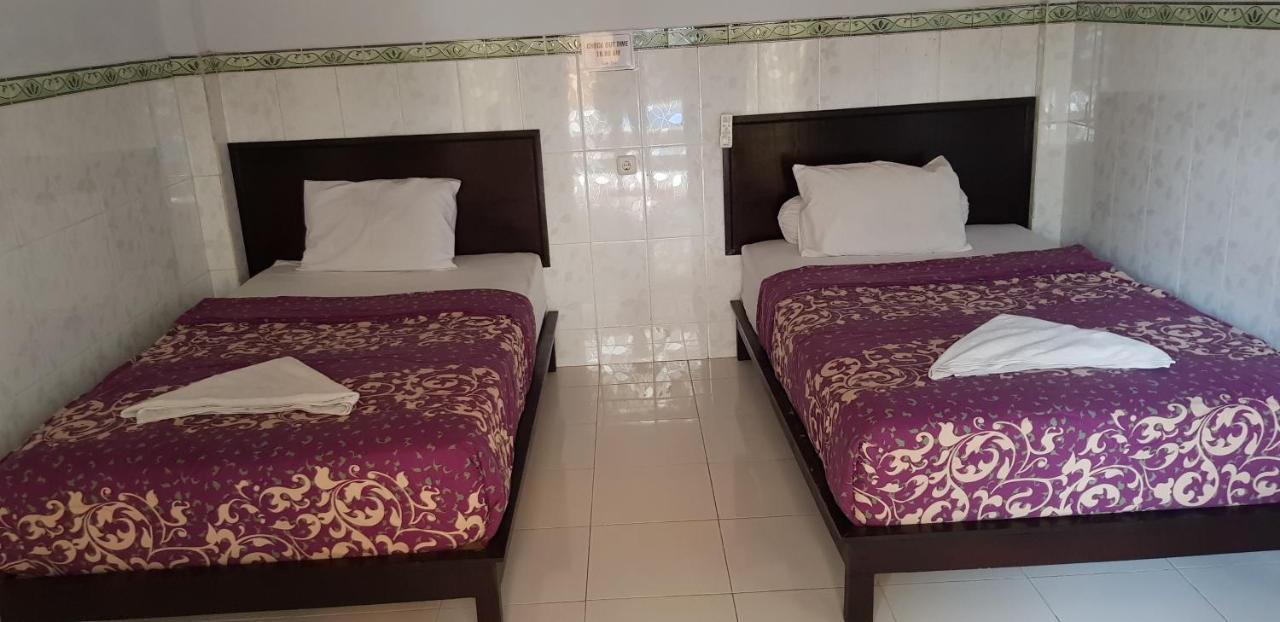 Wahyu Homestay 2 Nusa Lembongan  Exterior photo